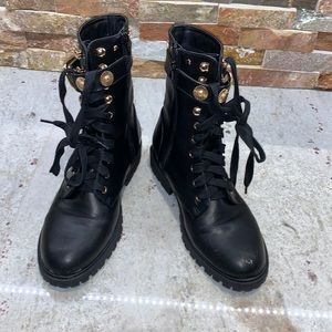 FOREVER 21 8.5 Black Combat boots